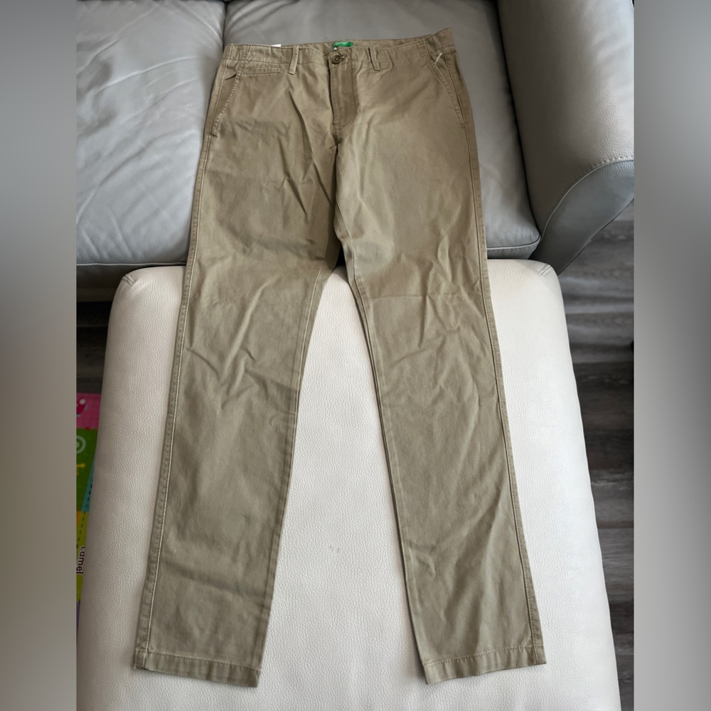 NWT - United Colors of Benetton Men’s Slim Chino - EU 48 / US 32